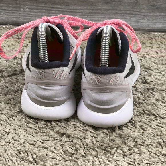 Nike Free RN WMN 6.5 - Picture 6 of 7
